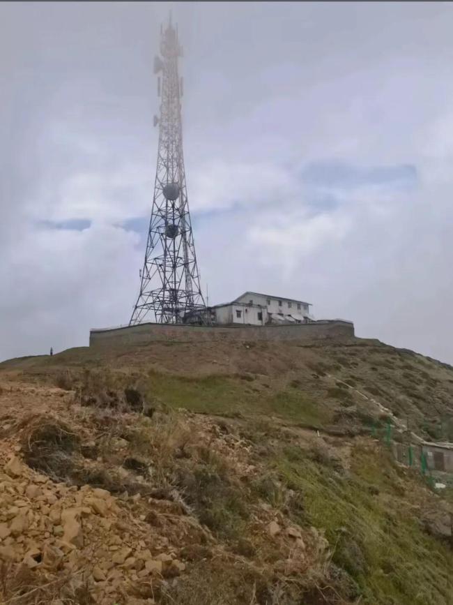 山顶岗方圆10公里无人住