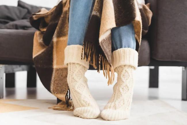 “春捂”关键是捂哪个部位 脚部保暖很重要