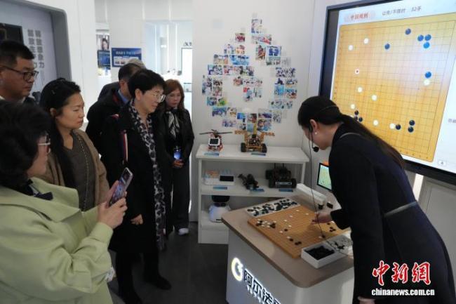 台湾博士重返大陆母校谋合作 共话两岸科教新机遇