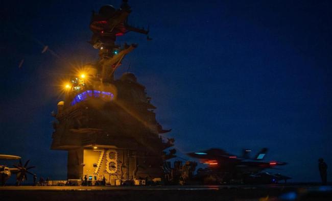 美最强航母撤离前线意味着什么 火灾暴露严重问题