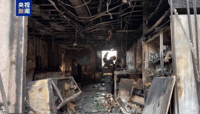 媒体：一根烟头、一个插排、一卷蚊香，何以酿成夺走数十条人命的惨烈大火？防火安全不容忽视