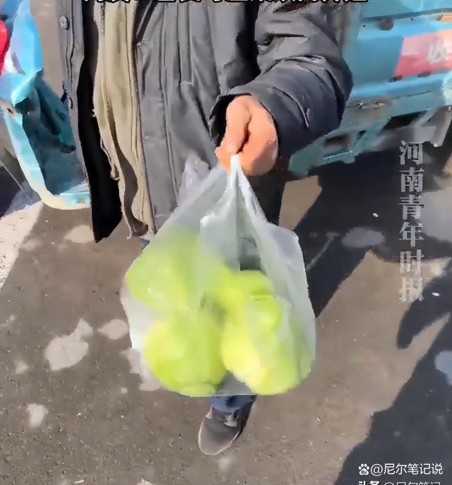 车主回应法拉利被撞 善良与温柔的双向奔赴