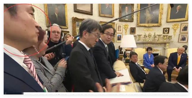 向特朗普提问的日本记者遭网暴 右翼势力泄愤对象