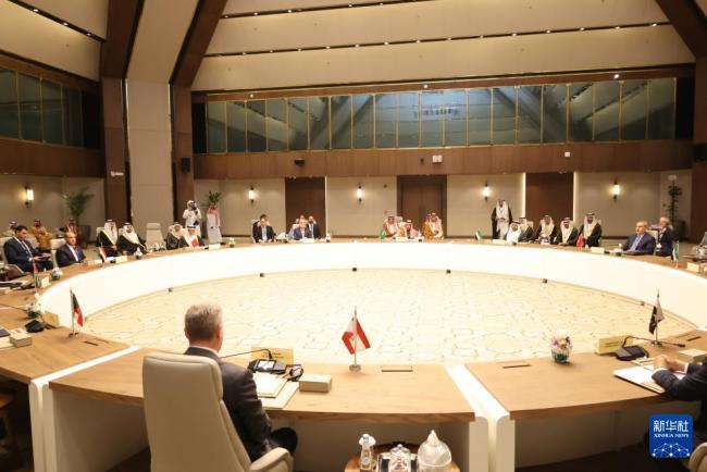 沙特举行多国部长级磋商会议 呼吁伊朗停止袭击