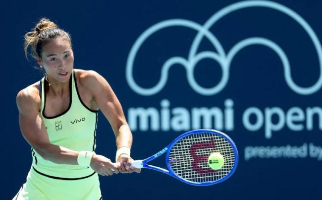 郑钦文晋级迈阿密赛32强 轻取前美网冠军