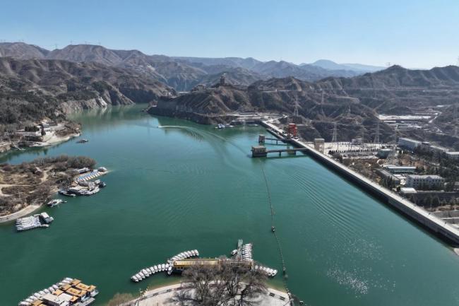 刘家峡水库加大出库流量全力保障春灌