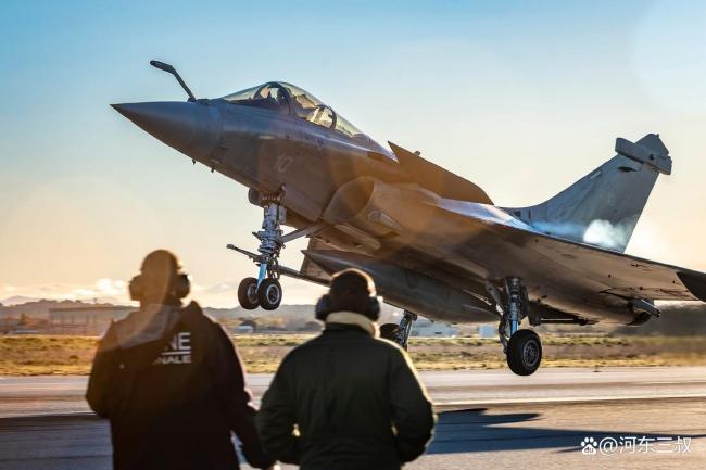 如何看待法国核航母2038年服役 性能与期望的差距