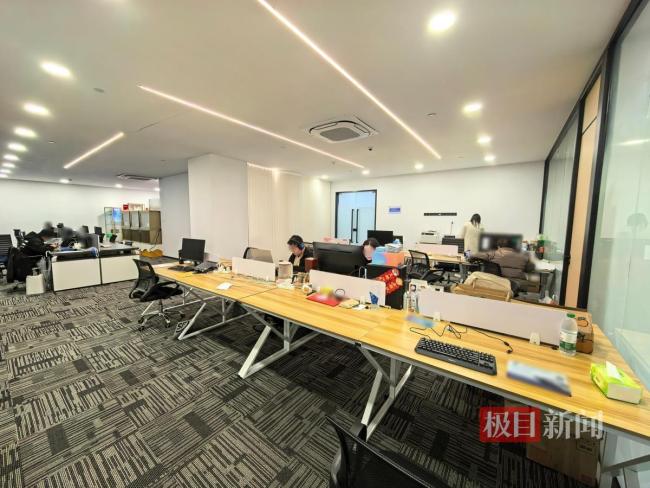 假装上班公司负责人回应质疑