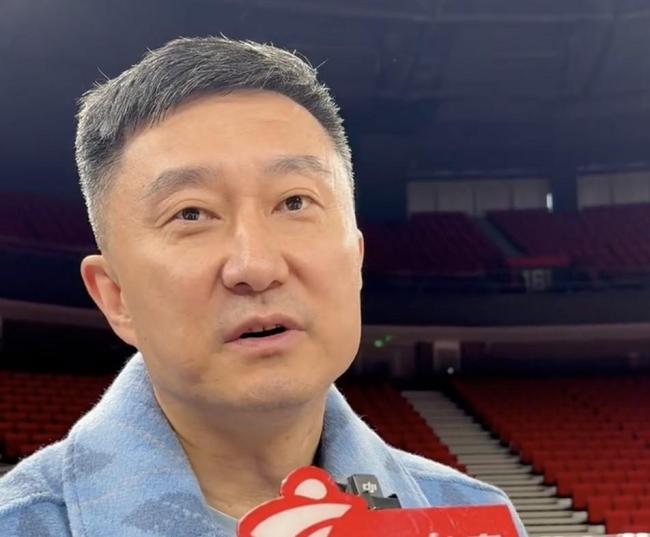 杜锋:每支球队都会起伏,可能我们受关注程度更高话题也最多