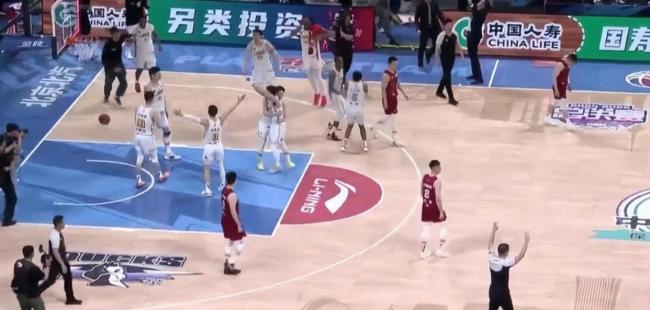 你如何看北控战胜浙江男篮 里勒46分闪耀加时