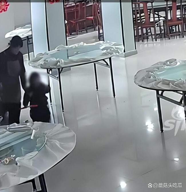 安徽2岁小孩被打后续 家长坚决不和解