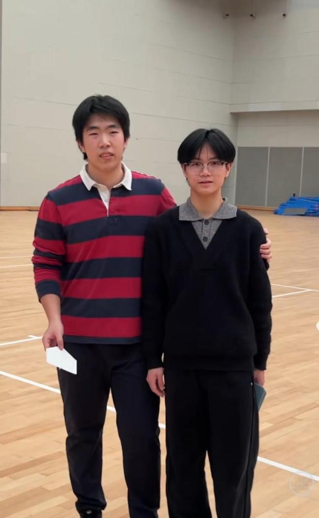 中国团队刷新“纸飞机滞空”世界纪录 新机型创31.22秒佳绩