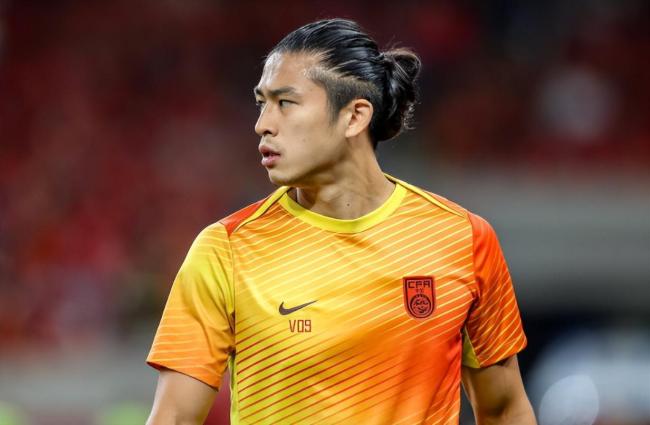 新国足第一队长敲定,邵佳一明智之选 张玉宁担纲领衔