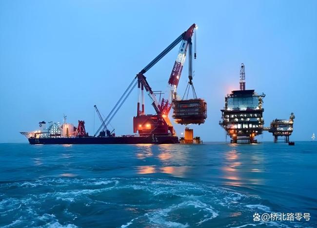 当霍尔木兹燃起战火，为什么再也没有第二个“两伊战争”？ 全球油价飙升引发连锁反应