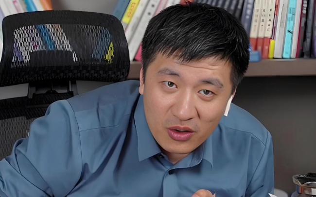 张雪峰曾说名下连块砖都没有 人间清醒的教育谏言