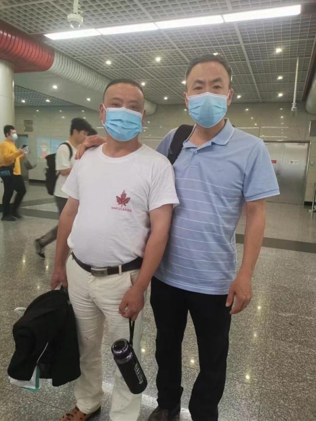 “梅姨案”被拐孩子回家后的喜与忧