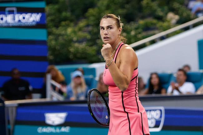 萨巴伦卡、莱巴金娜携手进四强