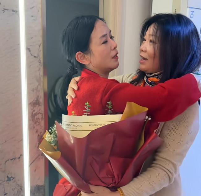 上海妈妈悬赏市区一套房寻子 27年寻亲路不停