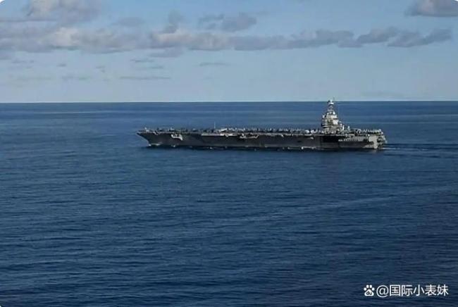 伊朗称向美航母发射岸舰导弹，尾焰将夜空点亮 中东局势再紧绷