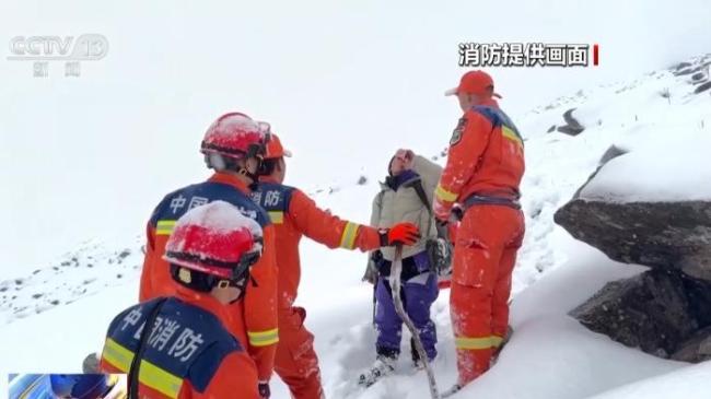 一天2起爬野长城野山被困 未开发区域探险风险高
