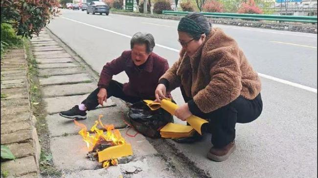 女教师被碾压拖行5.9公里致死 肇事者醉驾逃逸