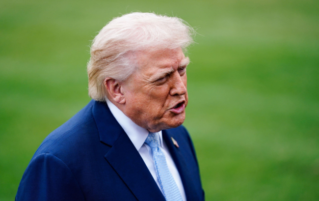 局势很诡异:美国为何一边向伊朗提出停火方案,一边加紧增兵?真和谈还是“障眼法”