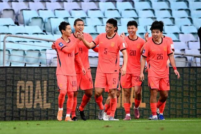 谢文能伤势无虞 国足移师墨尔本