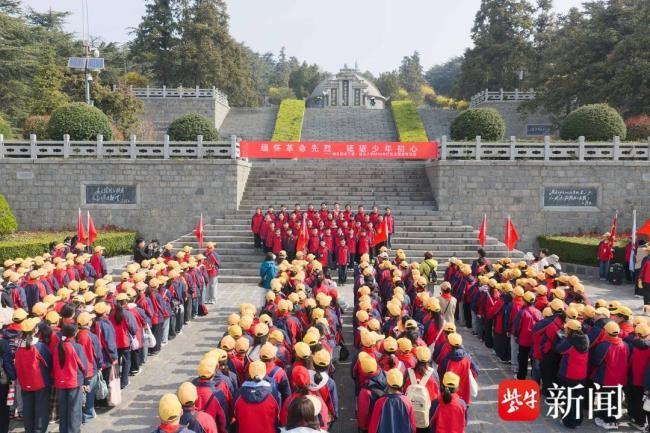 江苏赣榆学子半世纪赓续英烈魂