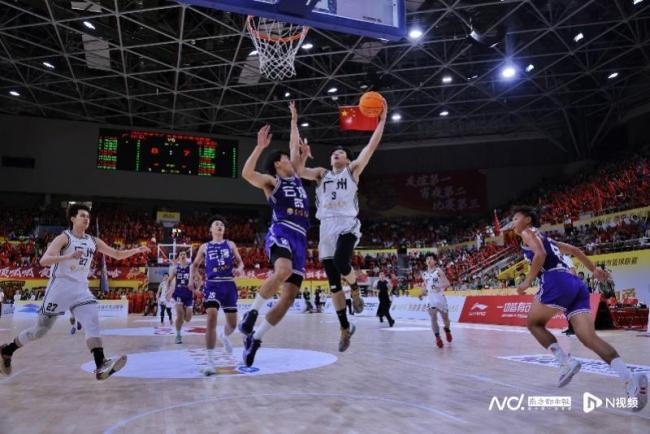 广州队取得粤BA常规赛首胜 主场险胜云浮队