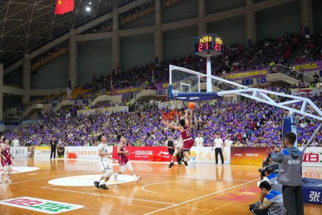 广东惠州“缘分看台”出圈