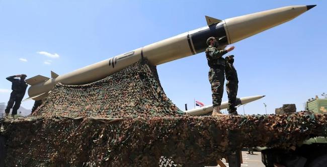 以色列三面受敌 三国武装同步开火