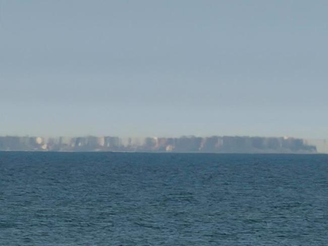 河北阿那亚现海市蜃楼 罕见景象持续一小时