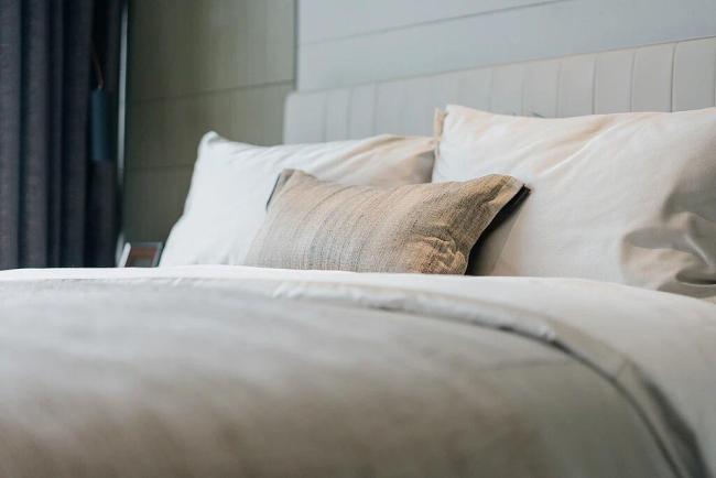 床上最脏的一个地方 很多人从来没洗过