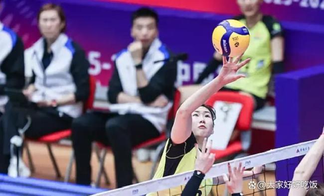 19岁女排新星李晨瑄两战47分