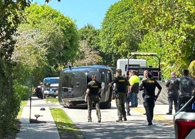 特朗普回应老虎伍兹被捕 意外引发关切