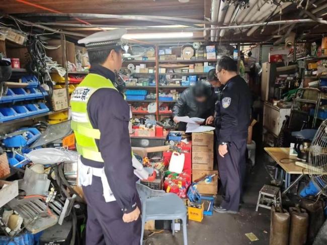 18人涉非法破解电动车限速被抓 警方严打整治