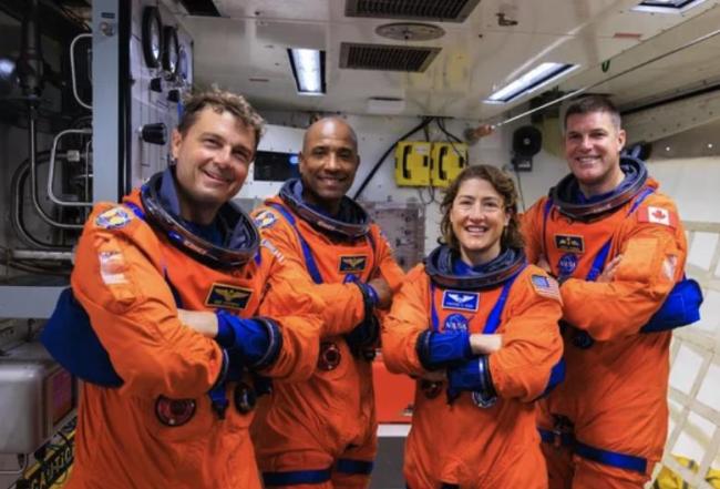 时隔半个世纪 人类将重返月球 阿耳忒弥斯2号启程在即