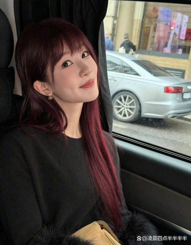 杨紫也被女装背刺了 造型师请上点心