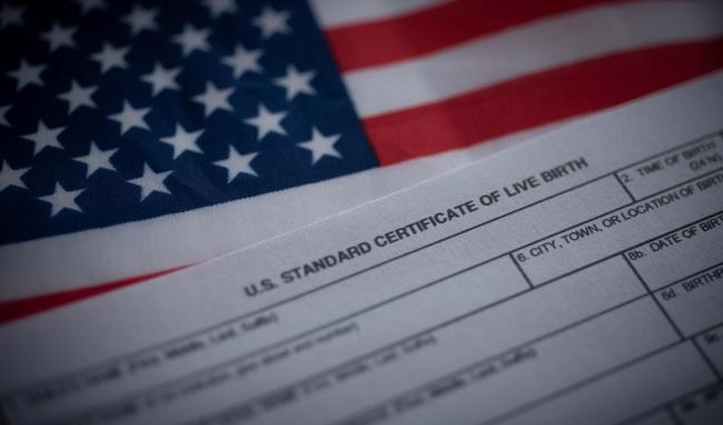 美28州已推翻在美出生即公民原则 宪法挑战再起