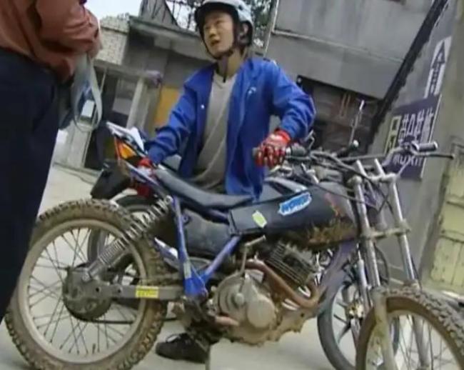 探访张雪湖南麻阳老家 追梦二十年