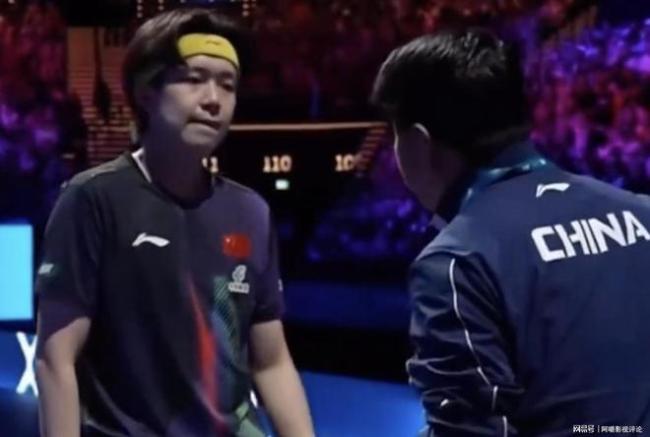 王楚钦为国玩命!独守全区拼到干呕 力挽狂澜晋级