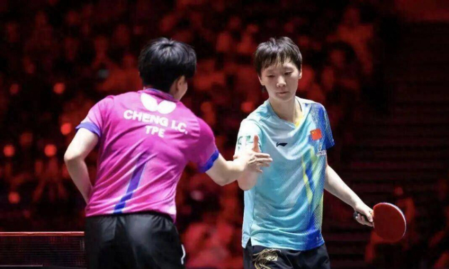 王曼昱申裕斌爆分 激战高分引关注