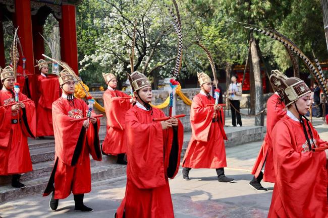 各文明的死亡观如何共鸣与共情 生死哲学的全球对话