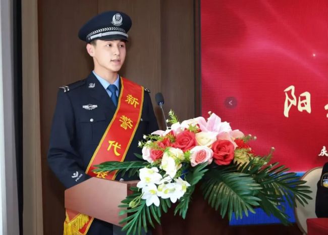 杨雪原继承父亲警号530168 警魂传承续写忠诚