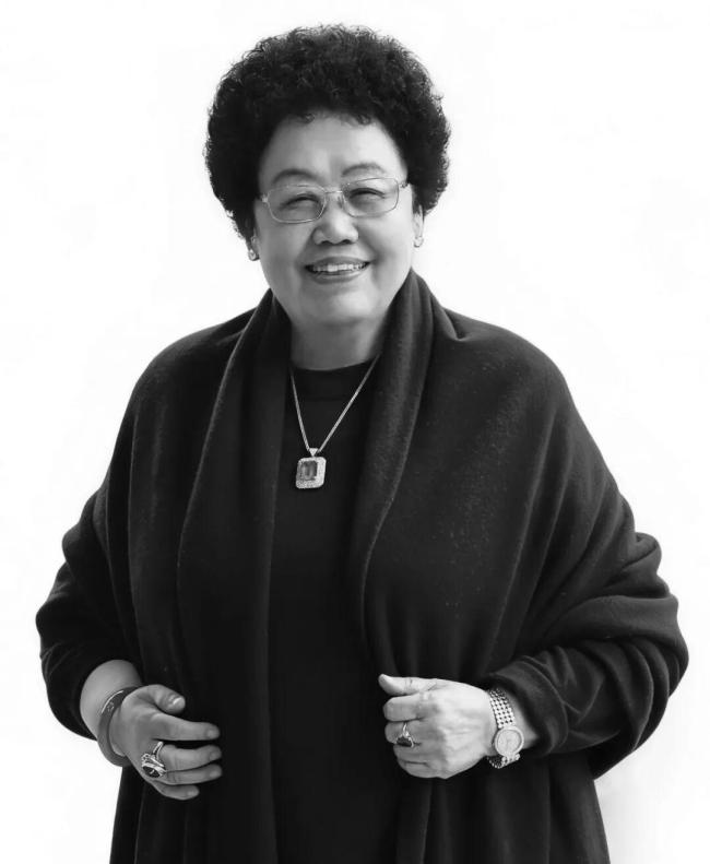 陈丽华晚年每天生活费10元