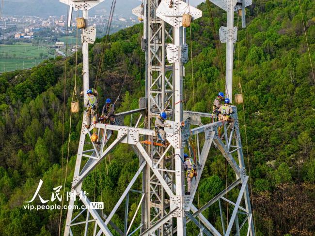 安徽芜湖：“西电东送”输电工程加紧建设