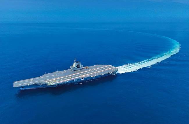 中日争端再升级，高市强援到位，马克龙赴日签字插手台海 西方围堵背后的算计