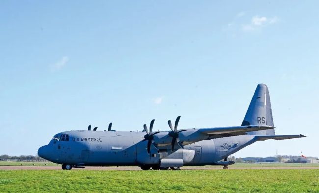 浑身是血的美军上校15分钟被转移 惊心动魄救援行动