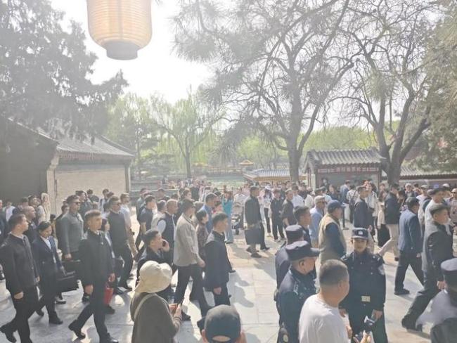 西班牙首相現(xiàn)身頤和園 深化合作共謀發(fā)展