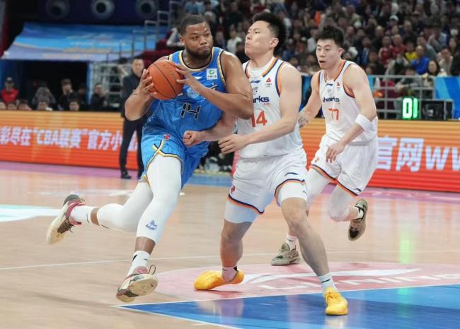 你如何看北京男篮主场不敌上海男篮 差距显现